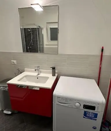 Casa Mille Luci 2 דירה *